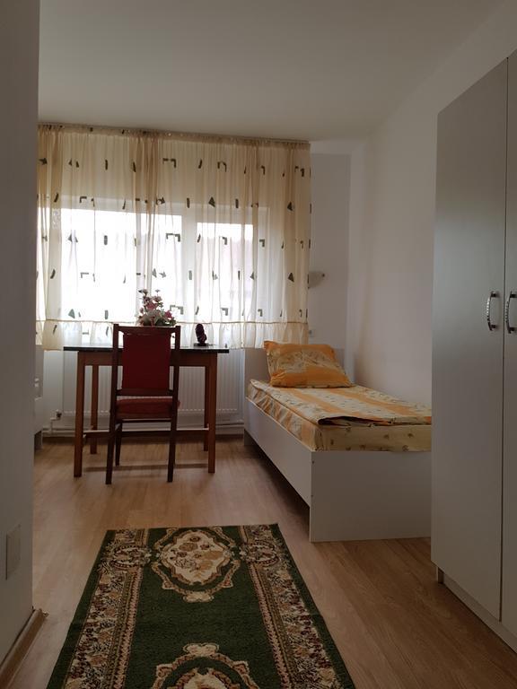 Casa Rustica Apart & Rooms Cimpineanca Exterior foto