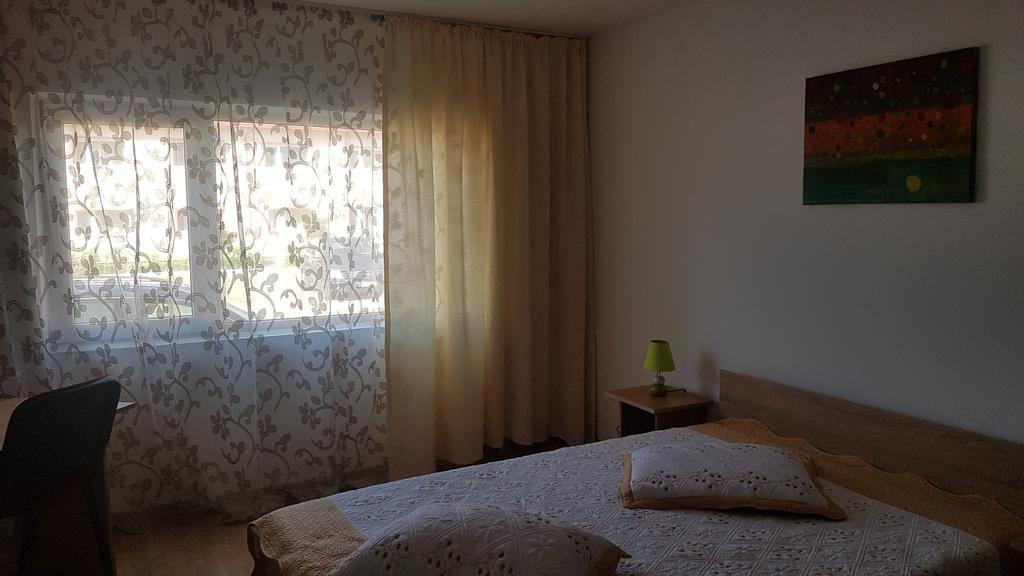 Casa Rustica Apart & Rooms Cimpineanca Exterior foto
